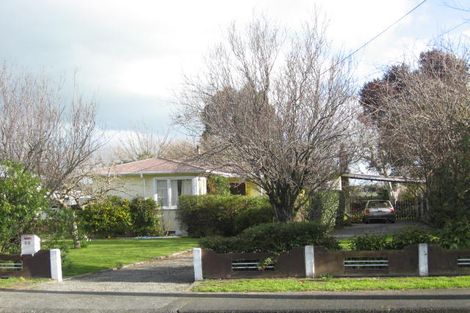 Photo of property in 75 Victoria Street, Carterton, 5713