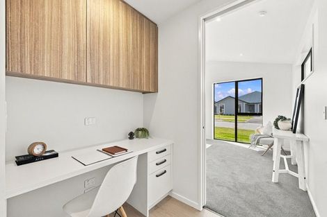 Photo of property in 10 Dan Street, Marshland, Christchurch, 8083