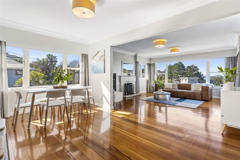 Photo of property in 75 Churchill Road, Cockle Bay, Auckland, 2014