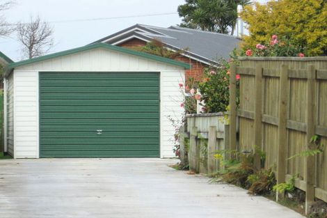 Photo of property in 27a Tiverton Crescent, Whalers Gate, New Plymouth, 4310