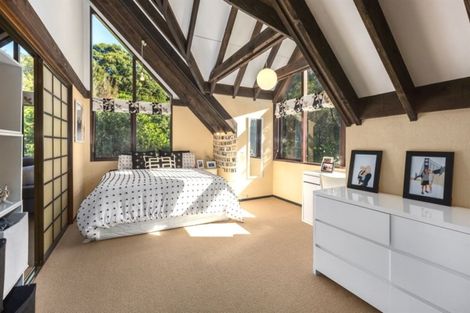 Photo of property in 105 Oriel Avenue, Tawa, Wellington, 5028