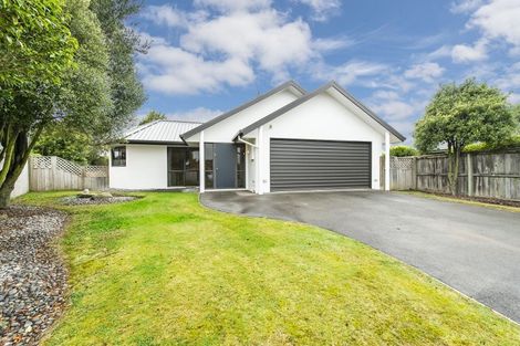 Photo of property in 8 Oldham Place, Darfield, 7510