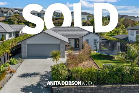 Photo of property in 5 Tirohanga Crescent, Stanmore Bay, Whangaparaoa, 0932