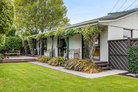 Photo of property in 11 Townshend Crescent, Halswell, Christchurch, 8025