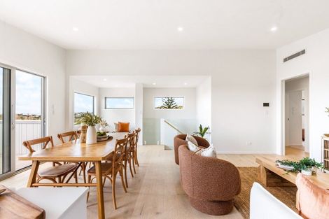 Photo of property in 23a Monyash Road, Manly, Whangaparaoa, 0930