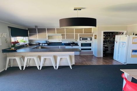 Photo of property in 268 Main North Road, Redwood, Christchurch, 8051