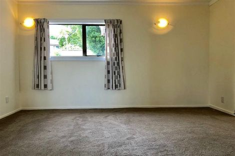 Photo of property in 51 Hadfield Street, Beach Haven, Auckland, 0626