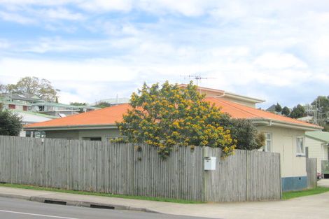 Photo of property in 26 Bellevue Road, Brookfield, Tauranga, 3110