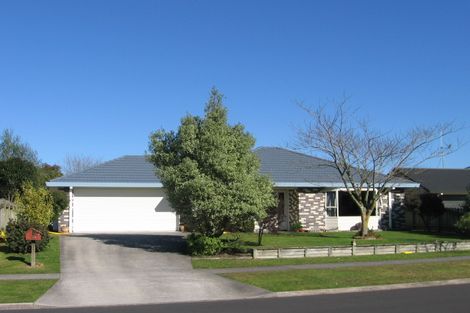 Photo of property in 43 Admiral Crescent, Flagstaff, Hamilton, 3210