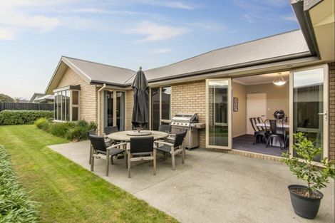 Photo of property in 30 Globe Bay Drive, Templeton, Christchurch, 8042