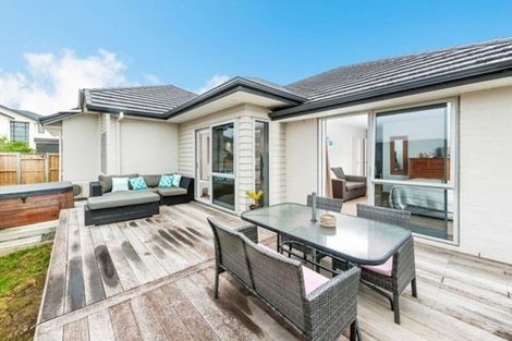 Photo of property in 54 Madison Terrace, Silverdale, 0932