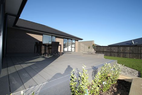 Photo of property in 91 Wingatui Road, Mosgiel, 9024