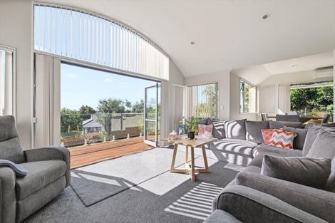 Photo of property in 9 Astor Place, Welcome Bay, Tauranga, 3112