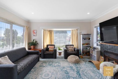 Photo of property in 83 Settlement Road, Papakura, 2110