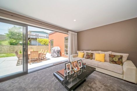 Photo of property in 3 Mackillop Way, Brooklands, New Plymouth, 4310