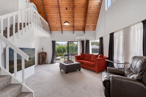 Photo of property in 5 Pohutukawa Drive, Athenree, Katikati, 3177