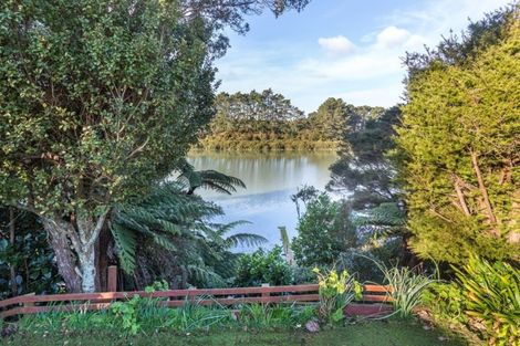 Photo of property in 7 Cherry Place, Waiuku, 2123