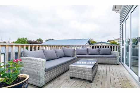 Photo of property in 290 Church Street, West End, Timaru, 7910