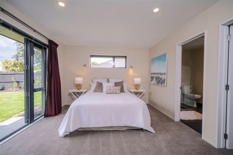 Photo of property in 12 Cassinia Gardens, Aidanfield, Christchurch, 8025