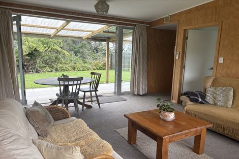 Photo of property in 280 Koru Road, Koru, New Plymouth, 4374