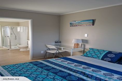 Photo of property in 1/84 Sunrise Avenue, Mairangi Bay, Auckland, 0630