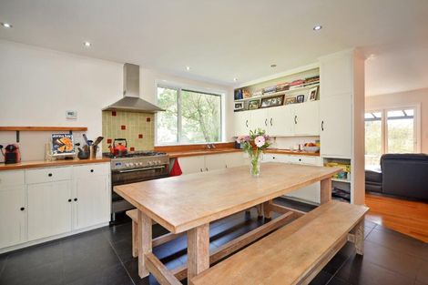 Photo of property in 1327 Hinakura Road, Hinakura, Martinborough, 5784