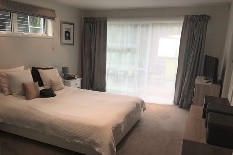 Photo of property in 32 The Parade, Saint Heliers, Auckland, 1071