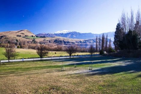 Photo of property in 53 Alec Robins Road, Lake Hayes, Queenstown, 9371