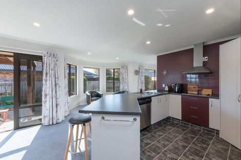 Photo of property in 10 Ngawhatu Road, Stoke, Nelson, 7011