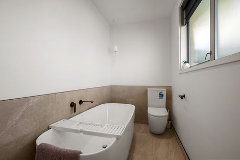 Photo of property in 10 Highfield Place, Avonhead, Christchurch, 8042