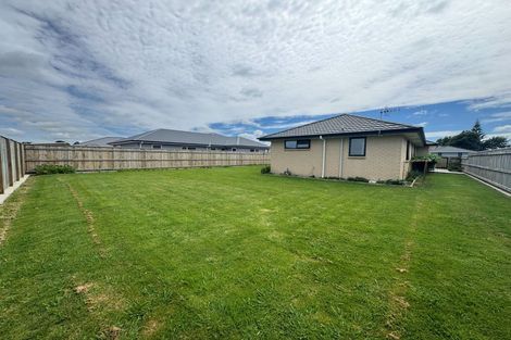 Photo of property in 8 Rayner Lane, Marton, 4710