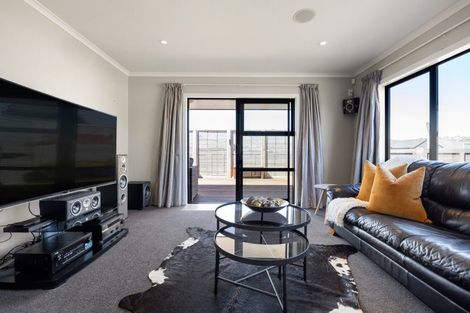 Photo of property in 2 Teatree Close, Huntington, Hamilton, 3210