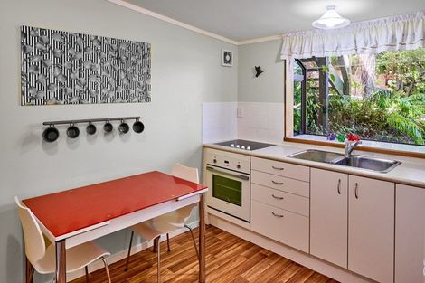 Photo of property in 126a Cheviot Road, Lowry Bay, Lower Hutt, 5013