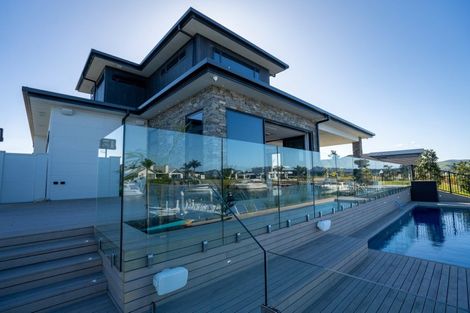 Photo of property in 33 Awatea Drive, Whitianga, 3510