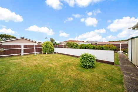 Photo of property in 22 Mcguire Street, Hawera, 4610