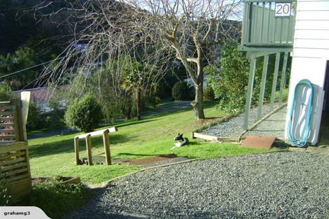 Photo of property in 20 Willow Place, Horahora, Whangarei, 0110