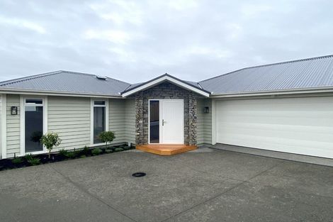 Photo of property in 28 Oyster Place, Omokoroa, 3114