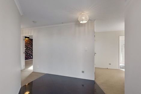 Photo of property in 6 Galea Grove, Kelvin Grove, Palmerston North, 4414