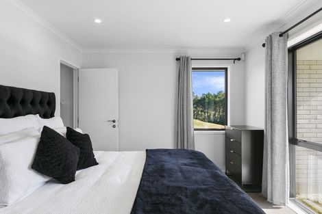 Photo of property in 1 Lemonwood Lane, Kinloch, Taupo, 3377