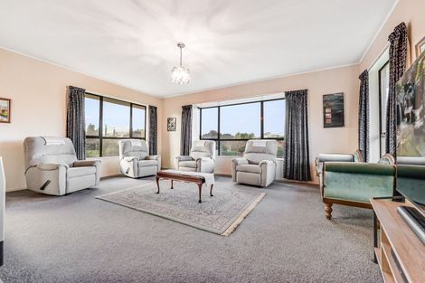 Photo of property in 6 Willowfield Place, Pukete, Hamilton, 3200