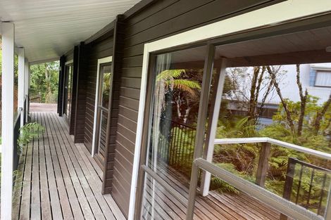 Photo of property in 17 Ivy Terrace, Moana, 7872