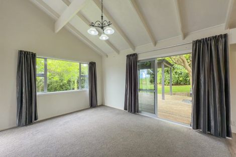 Photo of property in 16 Hillcrest Street, Tirau, 3410