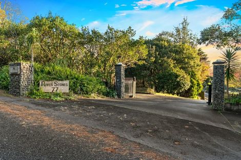 Photo of property in 77 Awanui Rise, Papakura, 2582