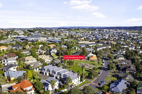Photo of property in 1/14 Ponderosa Drive, Oteha, Auckland, 0632