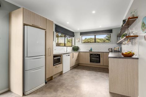 Photo of property in 24 The Sounding, Whitby, Porirua, 5024