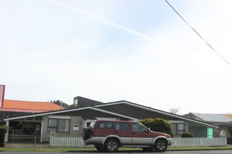 Photo of property in 17b Richmond Street, Waitara, 4320