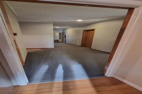 Photo of property in 10 Grierson Place, Pukekohe, 2120