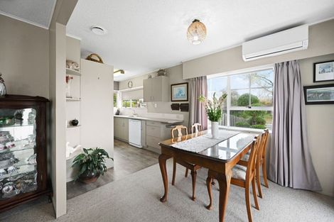 Photo of property in 137 Totara Drive, Pukete, Hamilton, 3200