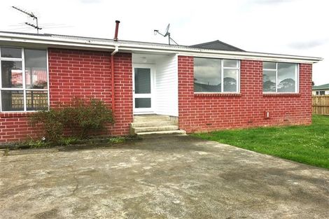 Photo of property in 27 Inverell Avenue, Wiri, Auckland, 2104