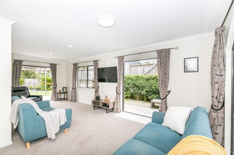 Photo of property in 71 Ayrshire Drive, Grandview Heights, Hamilton, 3200